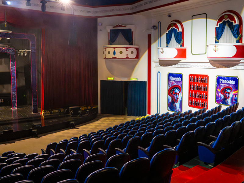 Coca-Cola Theatre For companies Mirabilandia 2
