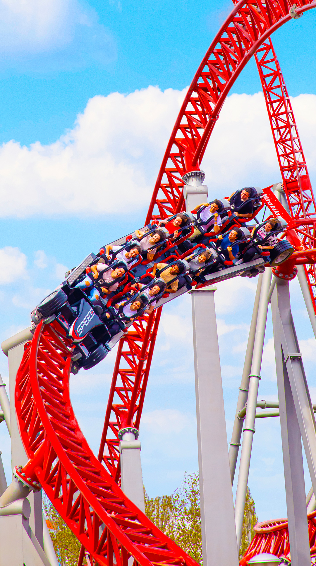 Mirabilandia awaits you for a season of fun!