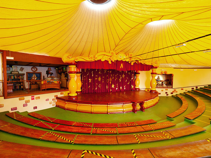 Il Teatro di Mike & Otto For companies Mirabilandia main