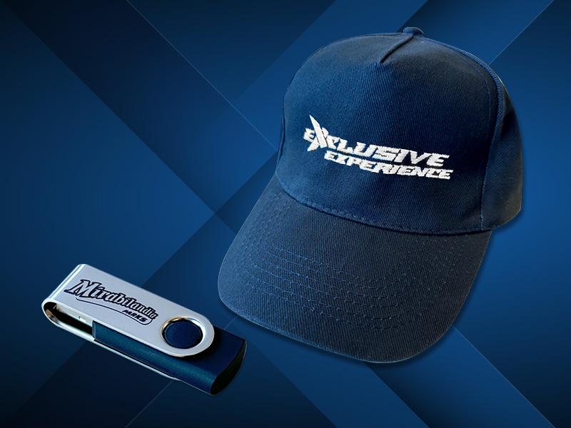 Mirabilandia gadget: cappellino e chiavetta Exclusive Experience